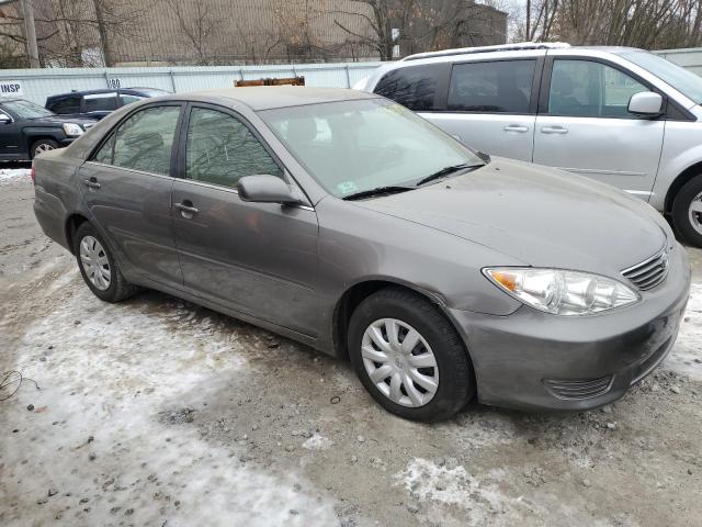 Photo 3 VIN: 4T1BE32K16U662032 - TOYOTA CAMRY 