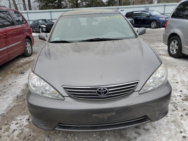 Photo 4 VIN: 4T1BE32K16U662032 - TOYOTA CAMRY 