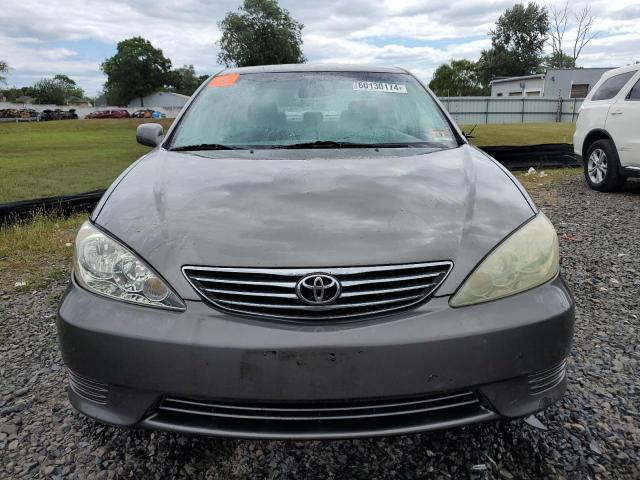 Photo 4 VIN: 4T1BE32K16U715053 - TOYOTA CAMRY 