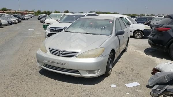 Photo 4 VIN: 4T1BE32K16U720527 - TOYOTA CAMRY 