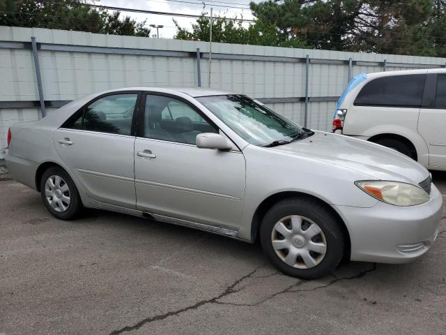 Photo 3 VIN: 4T1BE32K22U016704 - TOYOTA CAMRY LE 