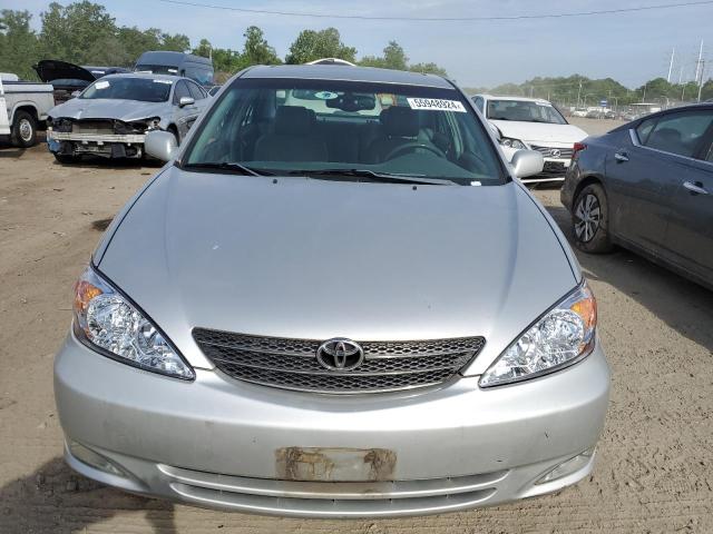 Photo 4 VIN: 4T1BE32K24U326225 - TOYOTA CAMRY 