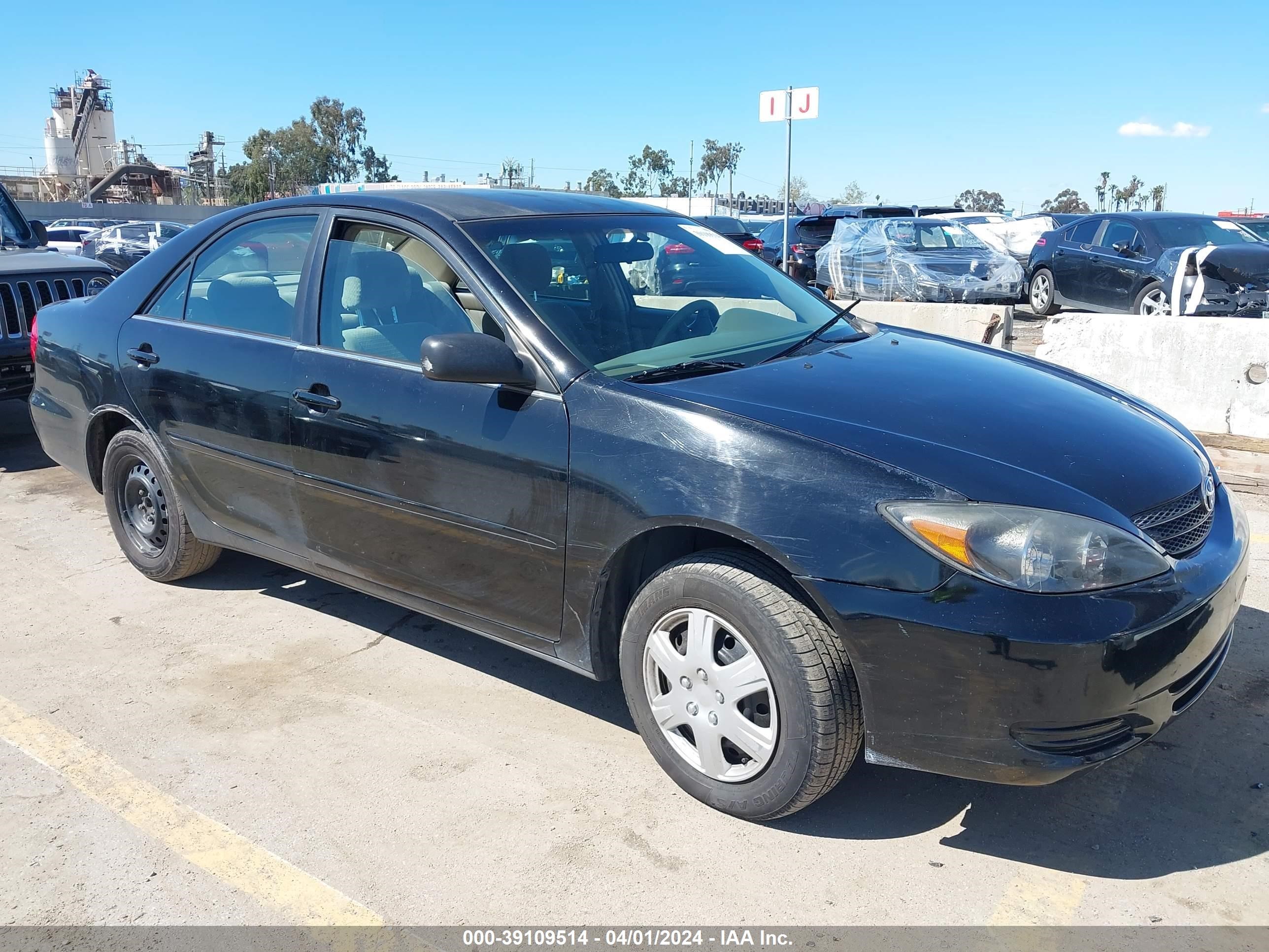 Photo 0 VIN: 4T1BE32K24U335376 - TOYOTA CAMRY 