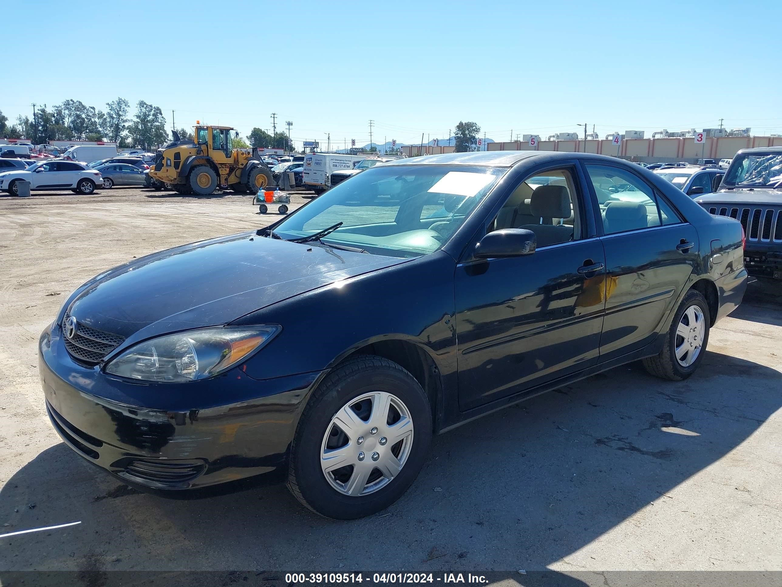 Photo 1 VIN: 4T1BE32K24U335376 - TOYOTA CAMRY 