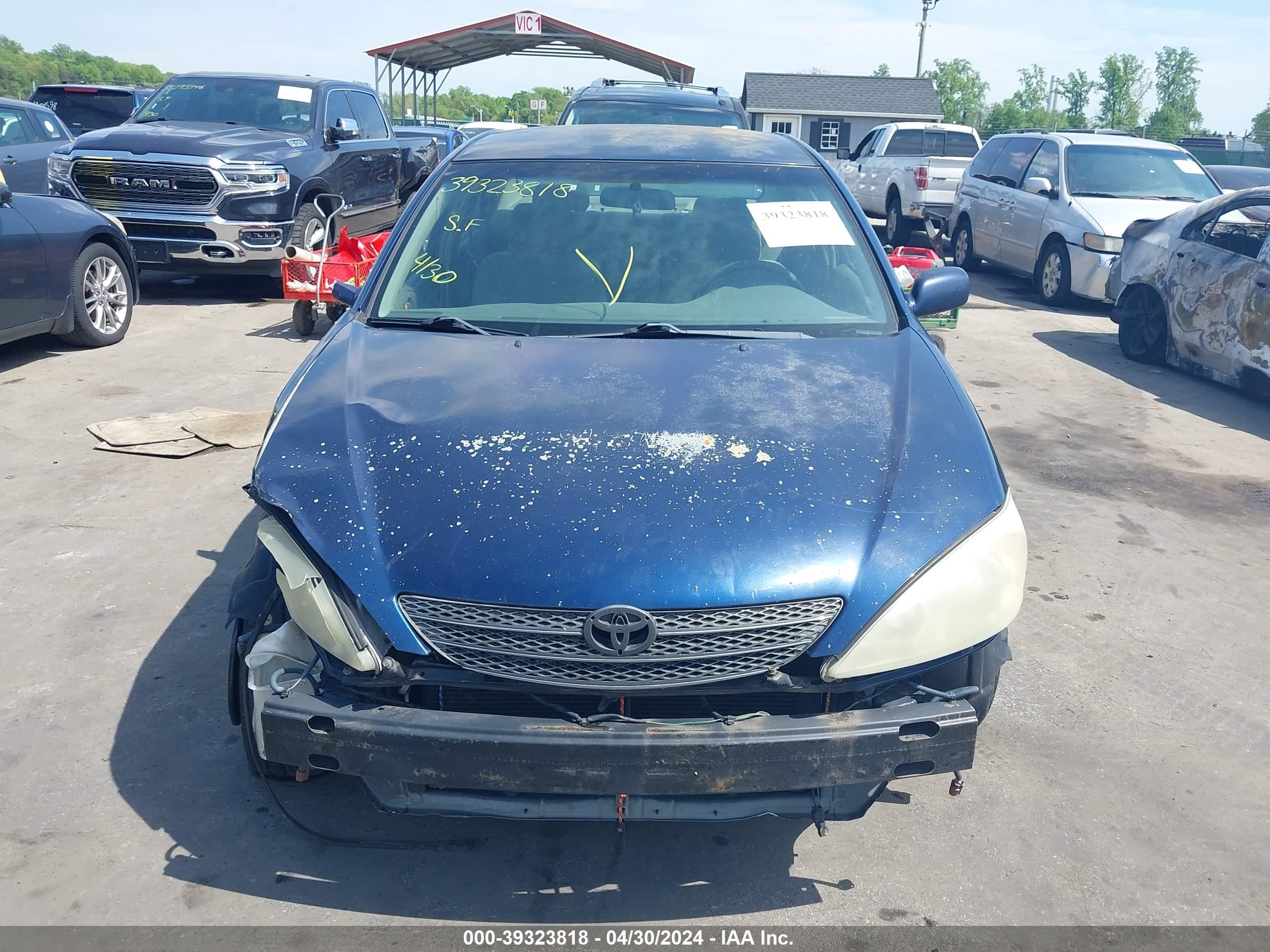 Photo 11 VIN: 4T1BE32K24U370287 - TOYOTA CAMRY 