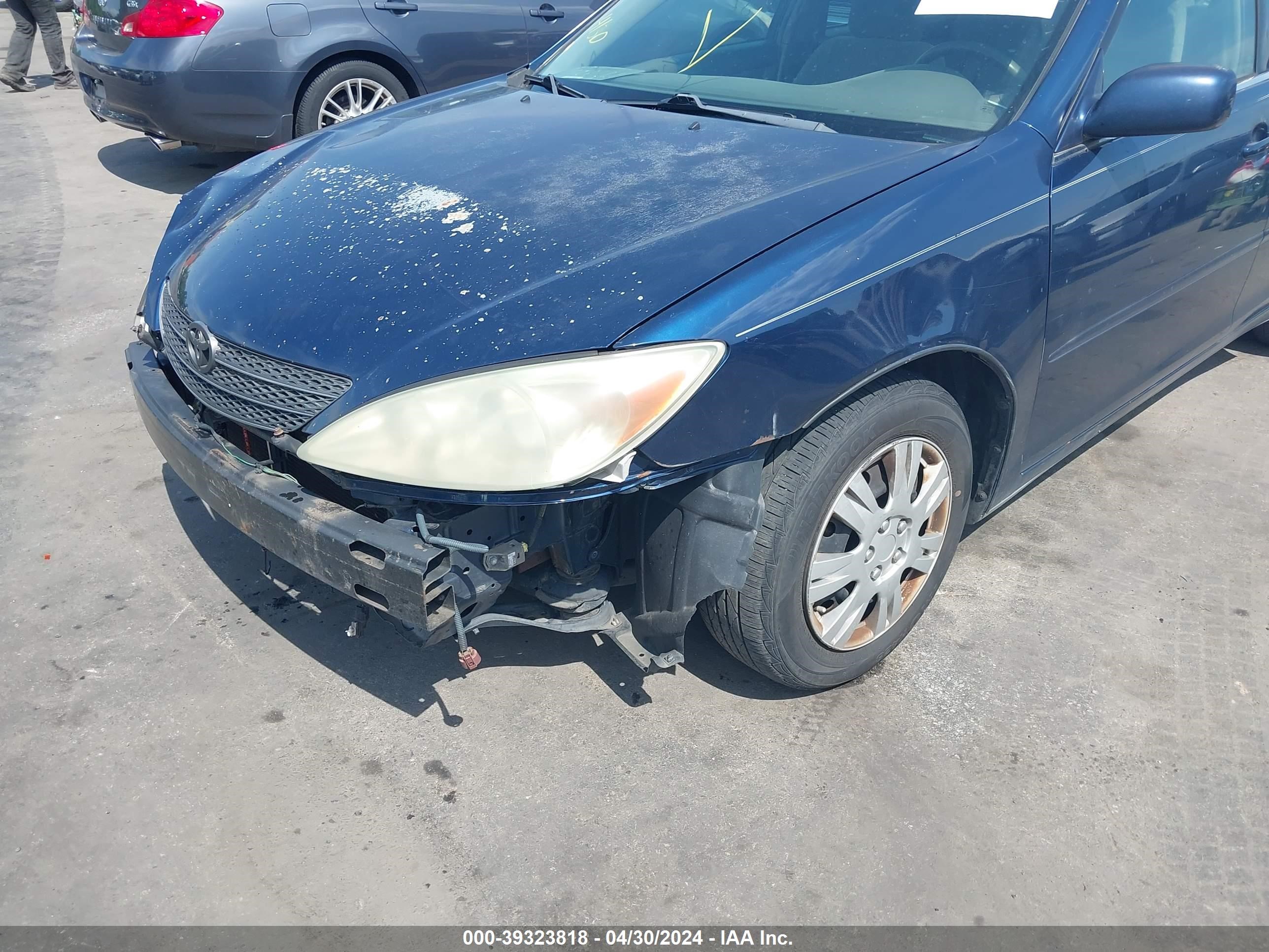 Photo 16 VIN: 4T1BE32K24U370287 - TOYOTA CAMRY 