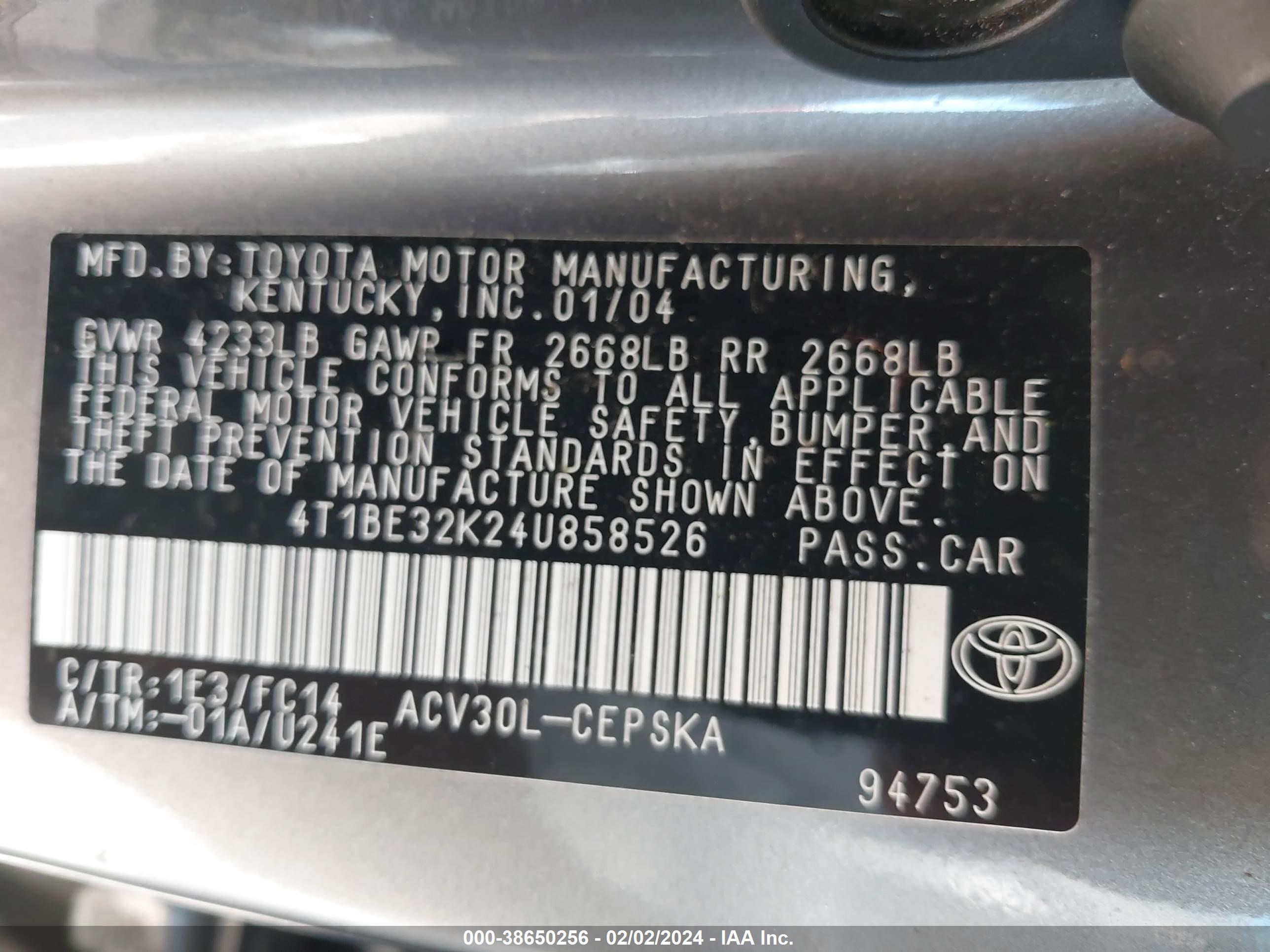 Photo 8 VIN: 4T1BE32K24U858526 - TOYOTA CAMRY 