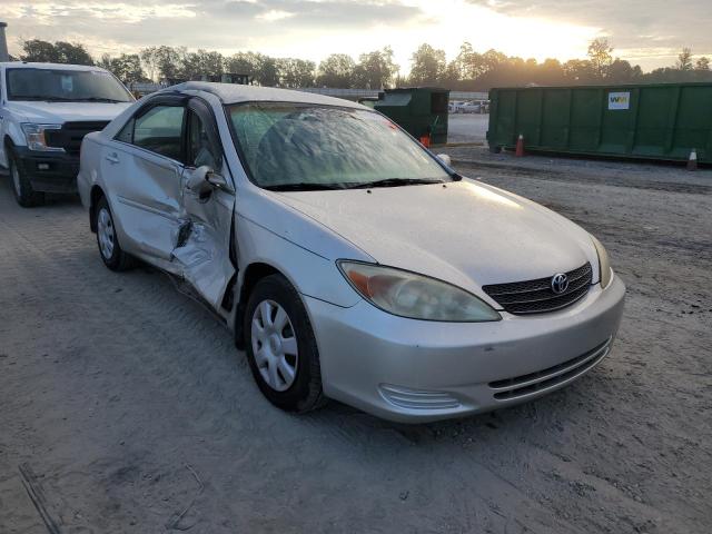 Photo 3 VIN: 4T1BE32K24U916229 - TOYOTA CAMRY LE 