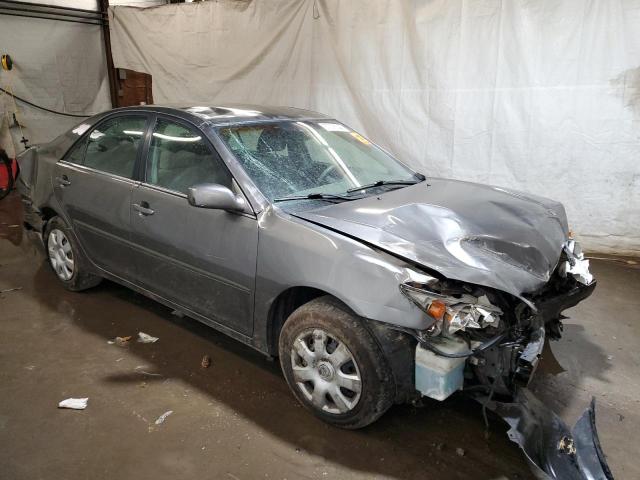 Photo 3 VIN: 4T1BE32K24U924816 - TOYOTA CAMRY 