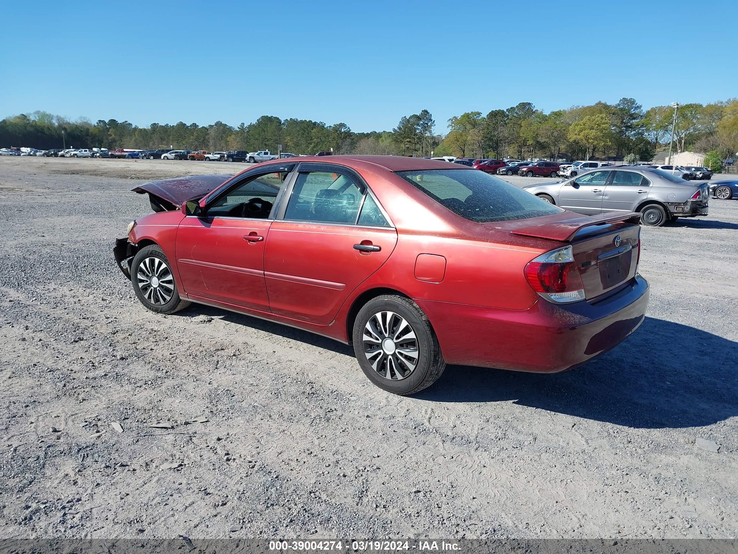 Photo 2 VIN: 4T1BE32K25U012558 - TOYOTA CAMRY 