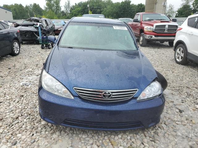 Photo 4 VIN: 4T1BE32K25U077278 - TOYOTA CAMRY LE 