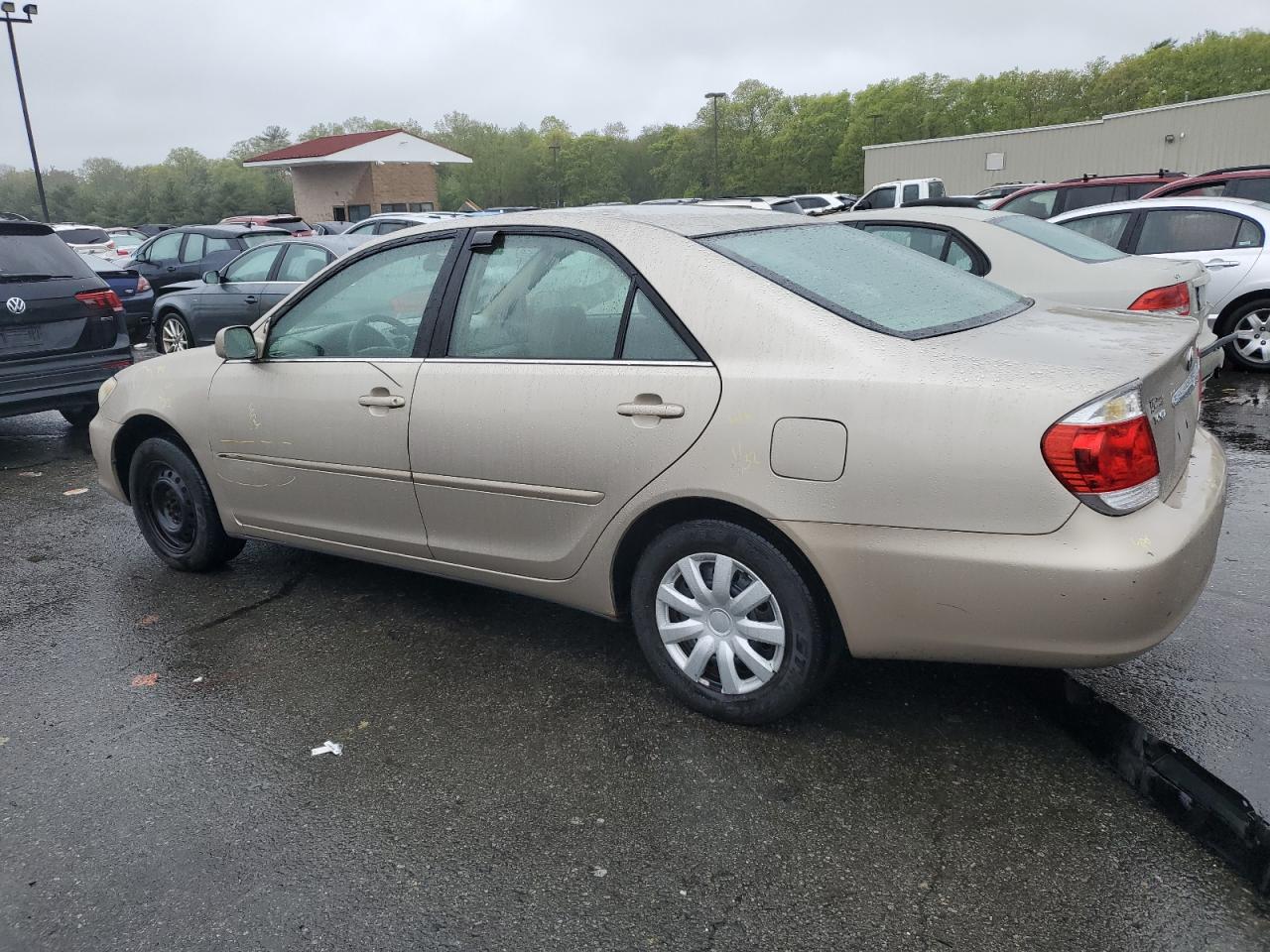 Photo 1 VIN: 4T1BE32K25U084196 - TOYOTA CAMRY 