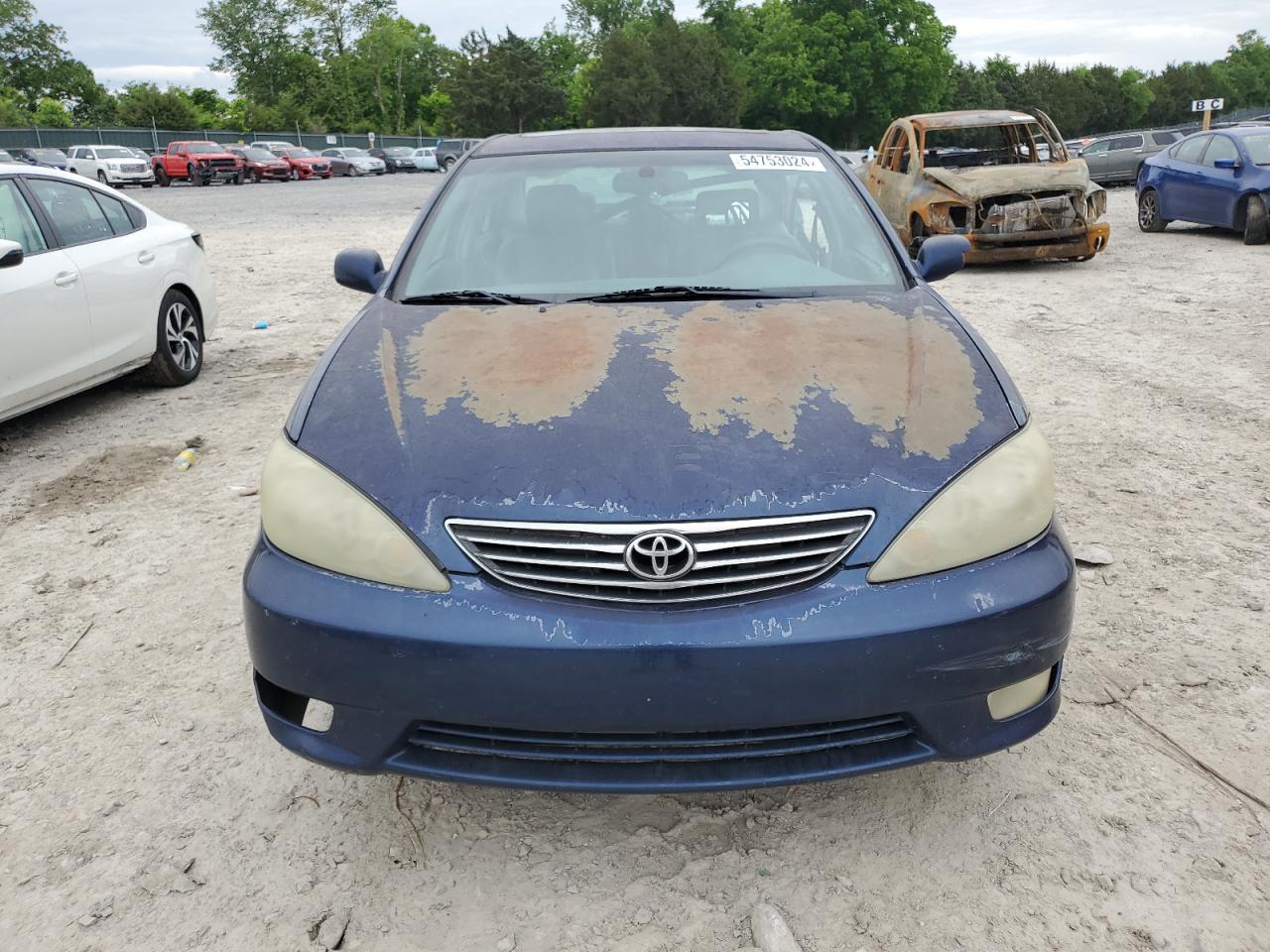 Photo 4 VIN: 4T1BE32K25U088202 - TOYOTA CAMRY 