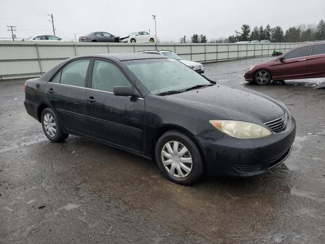 Photo 3 VIN: 4T1BE32K25U382067 - TOYOTA CAMRY 