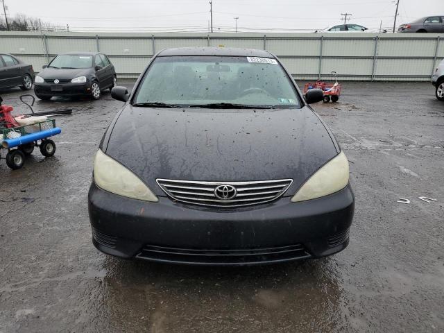 Photo 4 VIN: 4T1BE32K25U382067 - TOYOTA CAMRY 