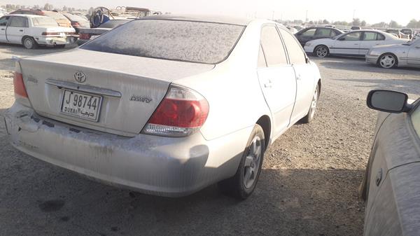 Photo 8 VIN: 4T1BE32K25U435303 - TOYOTA CAMRY 