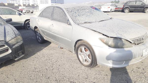 Photo 9 VIN: 4T1BE32K25U435303 - TOYOTA CAMRY 