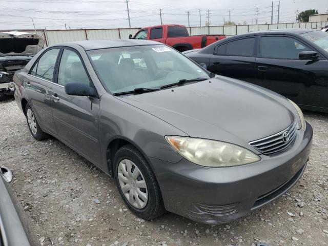 Photo 3 VIN: 4T1BE32K25U537653 - TOYOTA CAMRY LE 