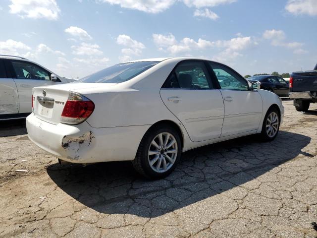 Photo 2 VIN: 4T1BE32K25U540780 - TOYOTA CAMRY LE 