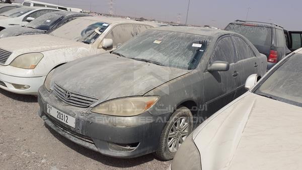 Photo 3 VIN: 4T1BE32K25U583497 - TOYOTA CAMRY 