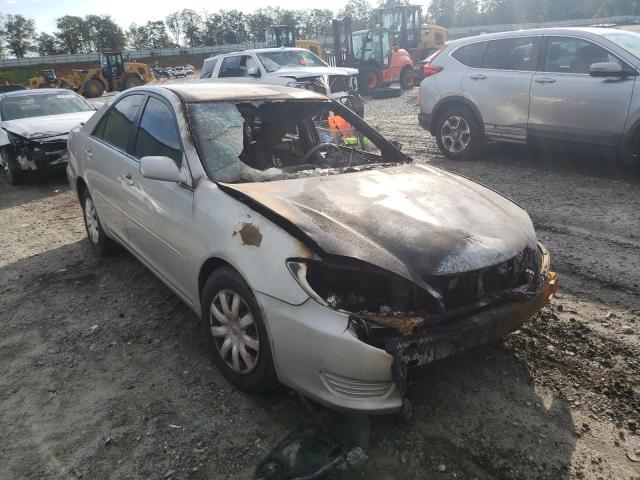 Photo 3 VIN: 4T1BE32K25U955131 - TOYOTA CAMRY LE 