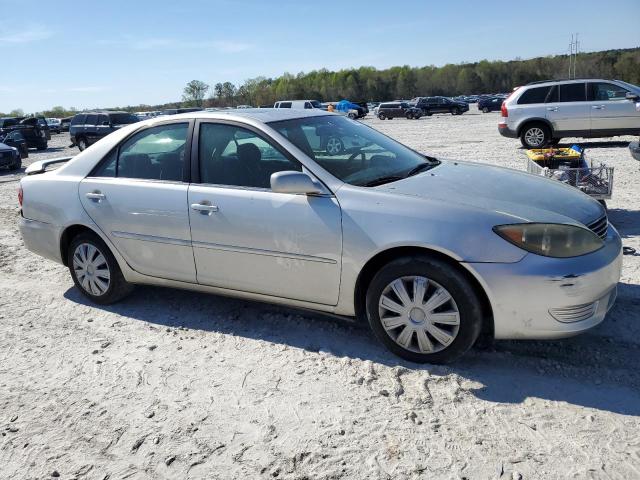 Photo 3 VIN: 4T1BE32K25U963455 - TOYOTA CAMRY LE 