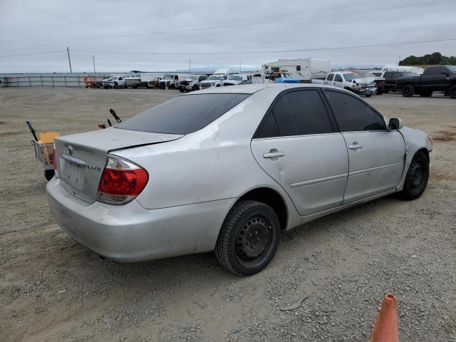 Photo 2 VIN: 4T1BE32K25U967960 - TOYOTA CAMRY 