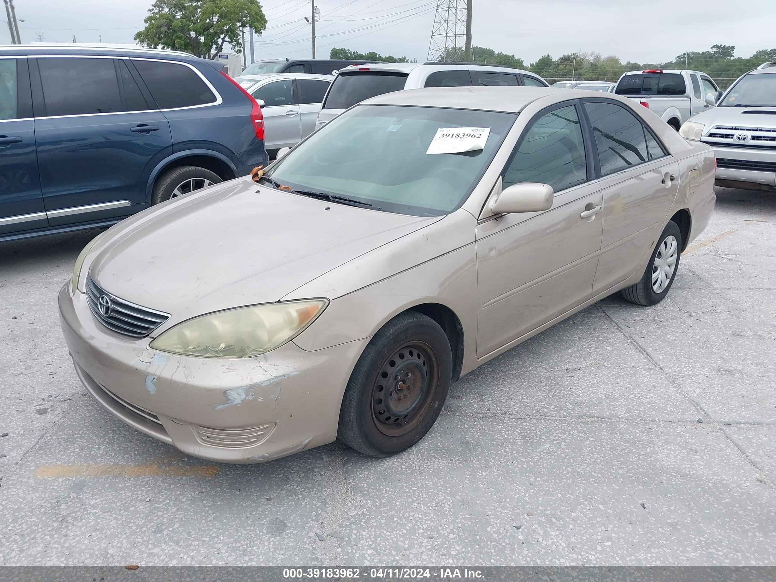 Photo 1 VIN: 4T1BE32K25U988775 - TOYOTA CAMRY 