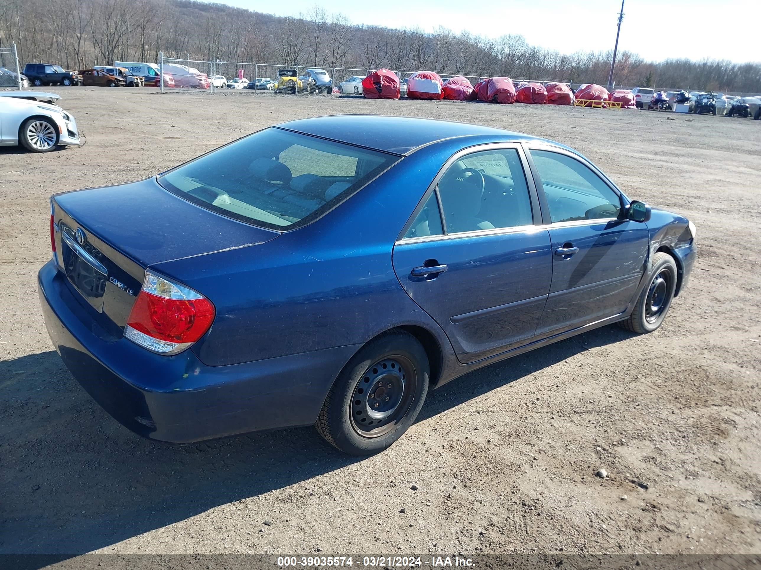 Photo 3 VIN: 4T1BE32K26U109275 - TOYOTA CAMRY 