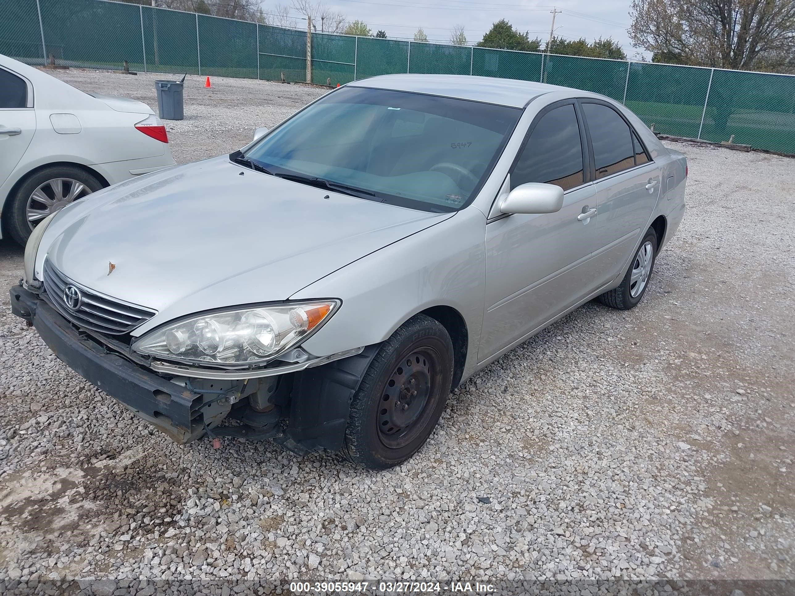 Photo 1 VIN: 4T1BE32K26U120986 - TOYOTA CAMRY 