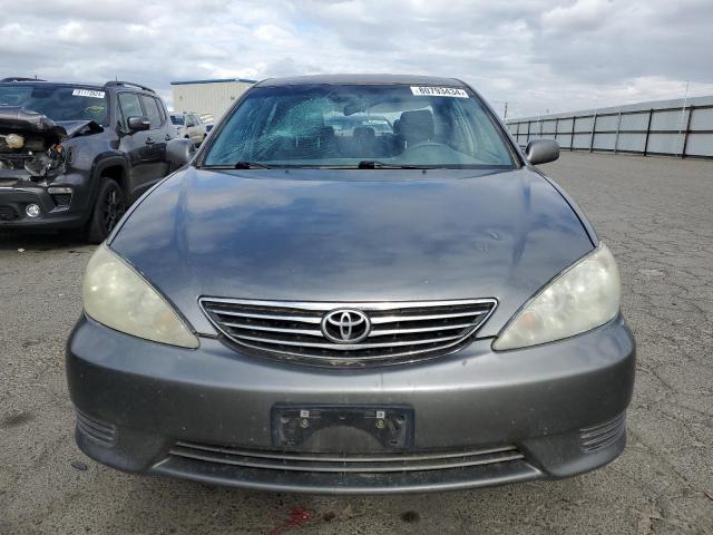 Photo 4 VIN: 4T1BE32K26U645739 - TOYOTA CAMRY LE 