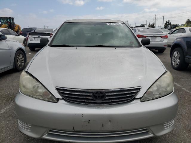 Photo 4 VIN: 4T1BE32K26U647832 - TOYOTA CAMRY 