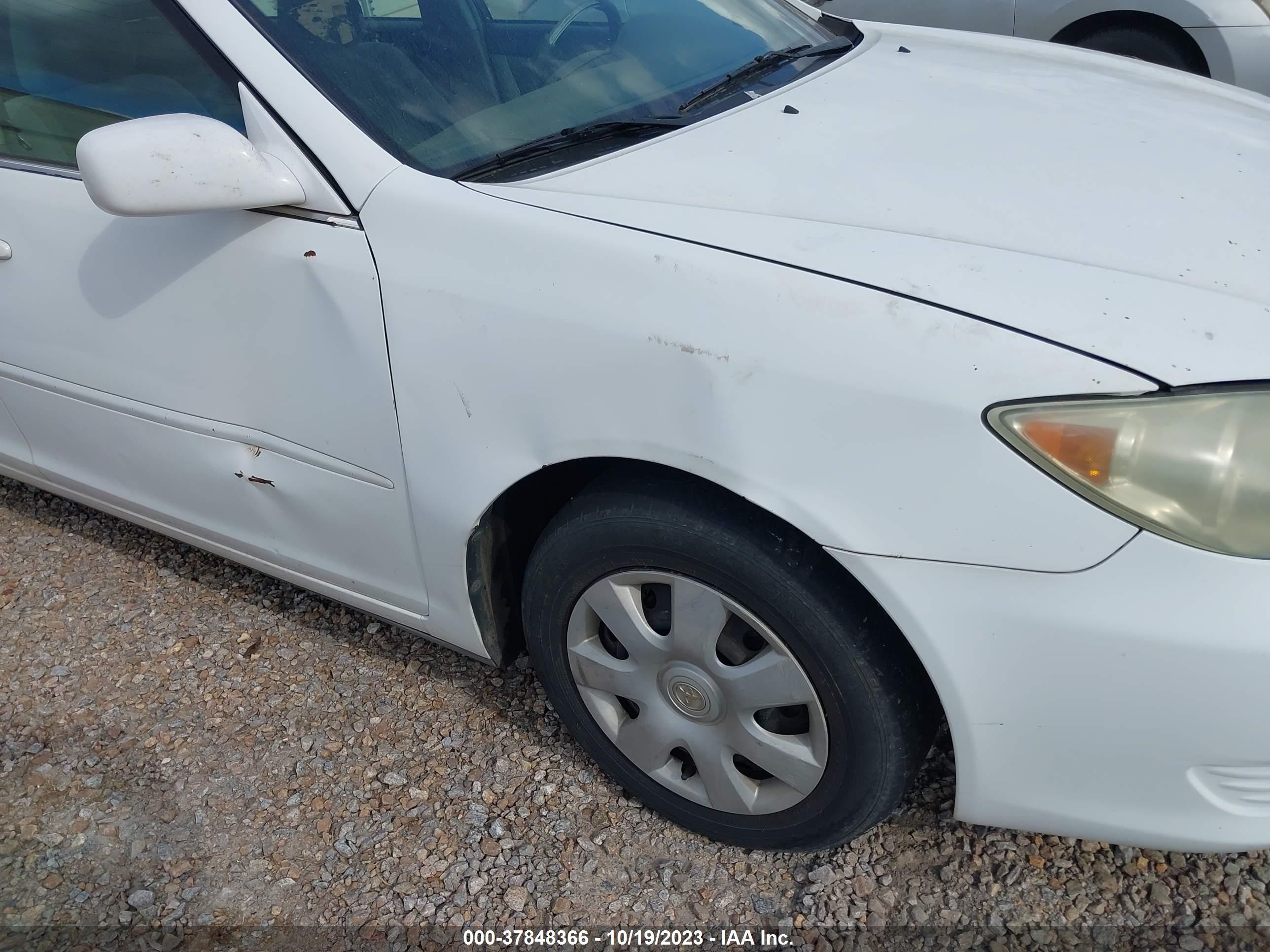 Photo 5 VIN: 4T1BE32K26U674304 - TOYOTA CAMRY 