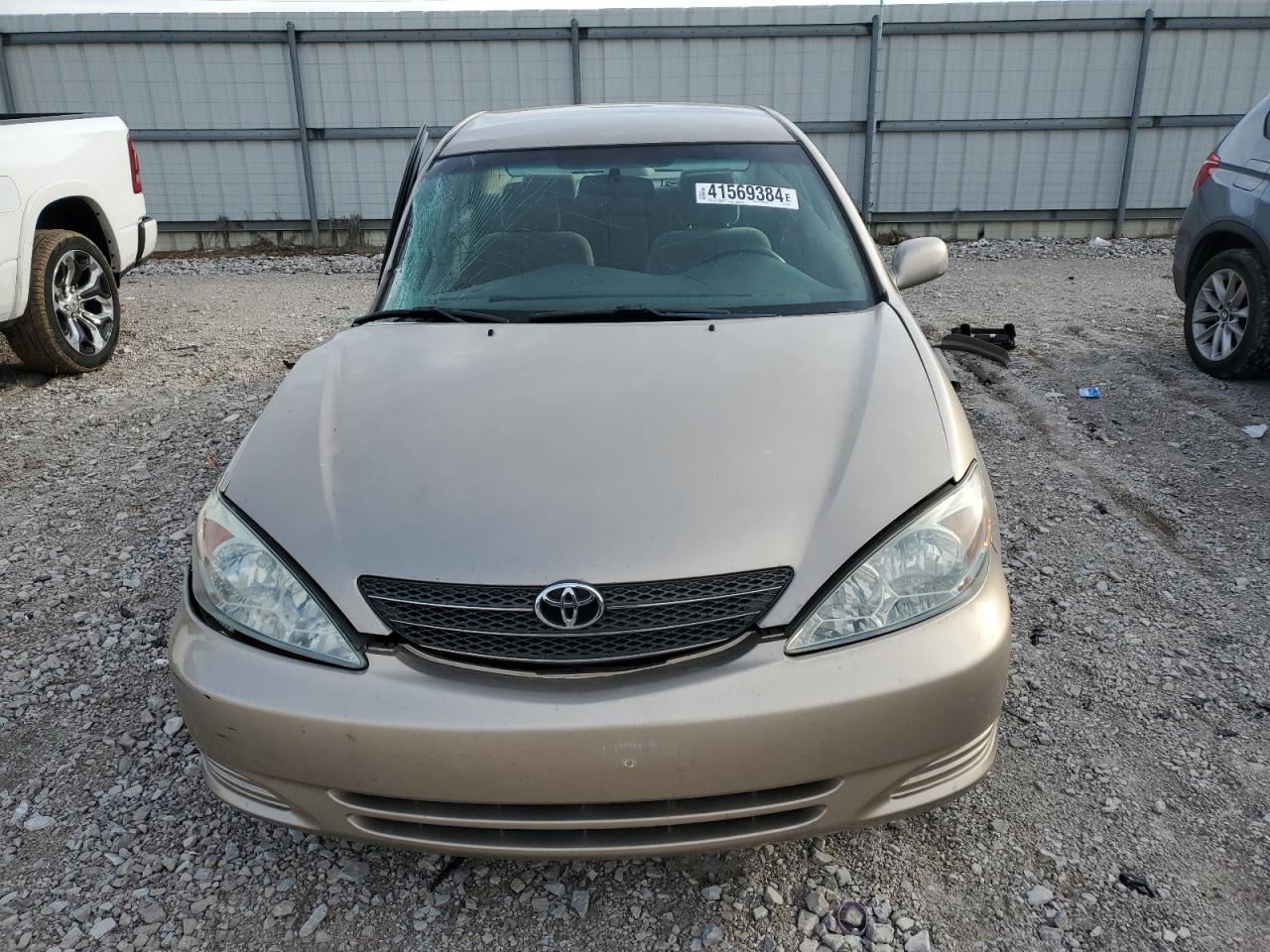 Photo 4 VIN: 4T1BE32K32U096689 - TOYOTA CAMRY 