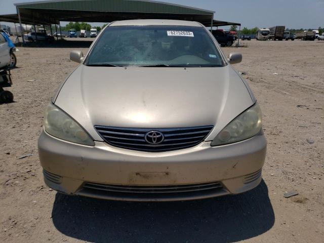 Photo 4 VIN: 4T1BE32K32U523997 - TOYOTA CAMRY 