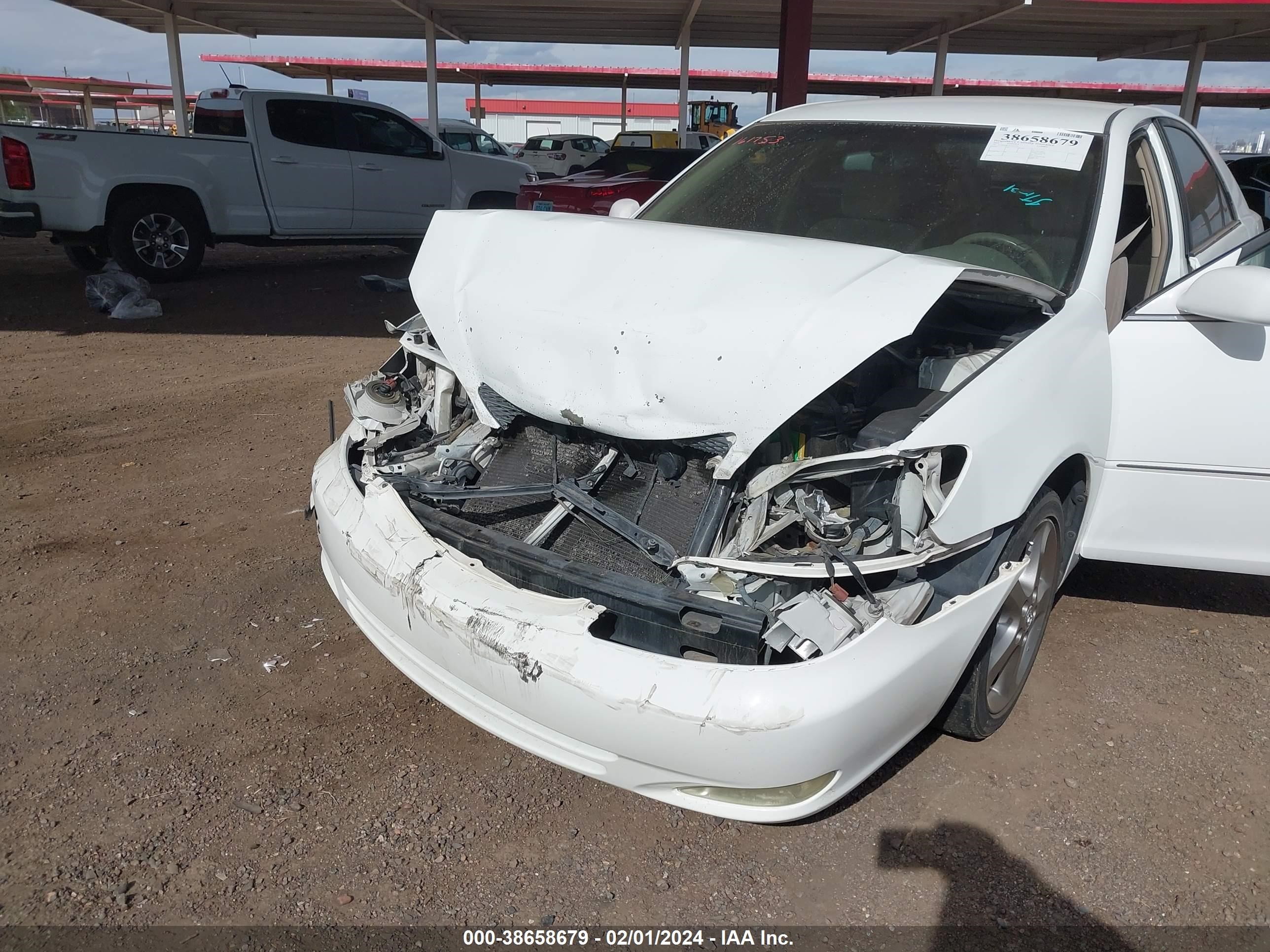 Photo 5 VIN: 4T1BE32K33U161753 - TOYOTA CAMRY 