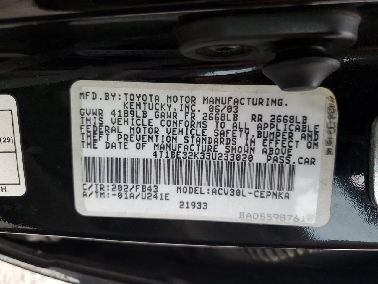 Photo 11 VIN: 4T1BE32K33U233020 - TOYOTA CAMRY 