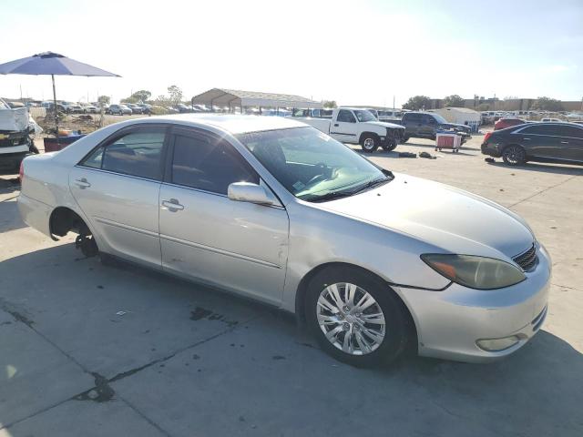 Photo 3 VIN: 4T1BE32K33U249041 - TOYOTA CAMRY LE 