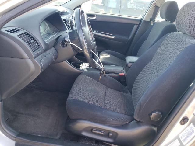 Photo 6 VIN: 4T1BE32K33U256345 - TOYOTA CAMRY 