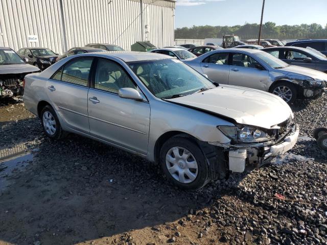 Photo 3 VIN: 4T1BE32K33U718113 - TOYOTA CAMRY 