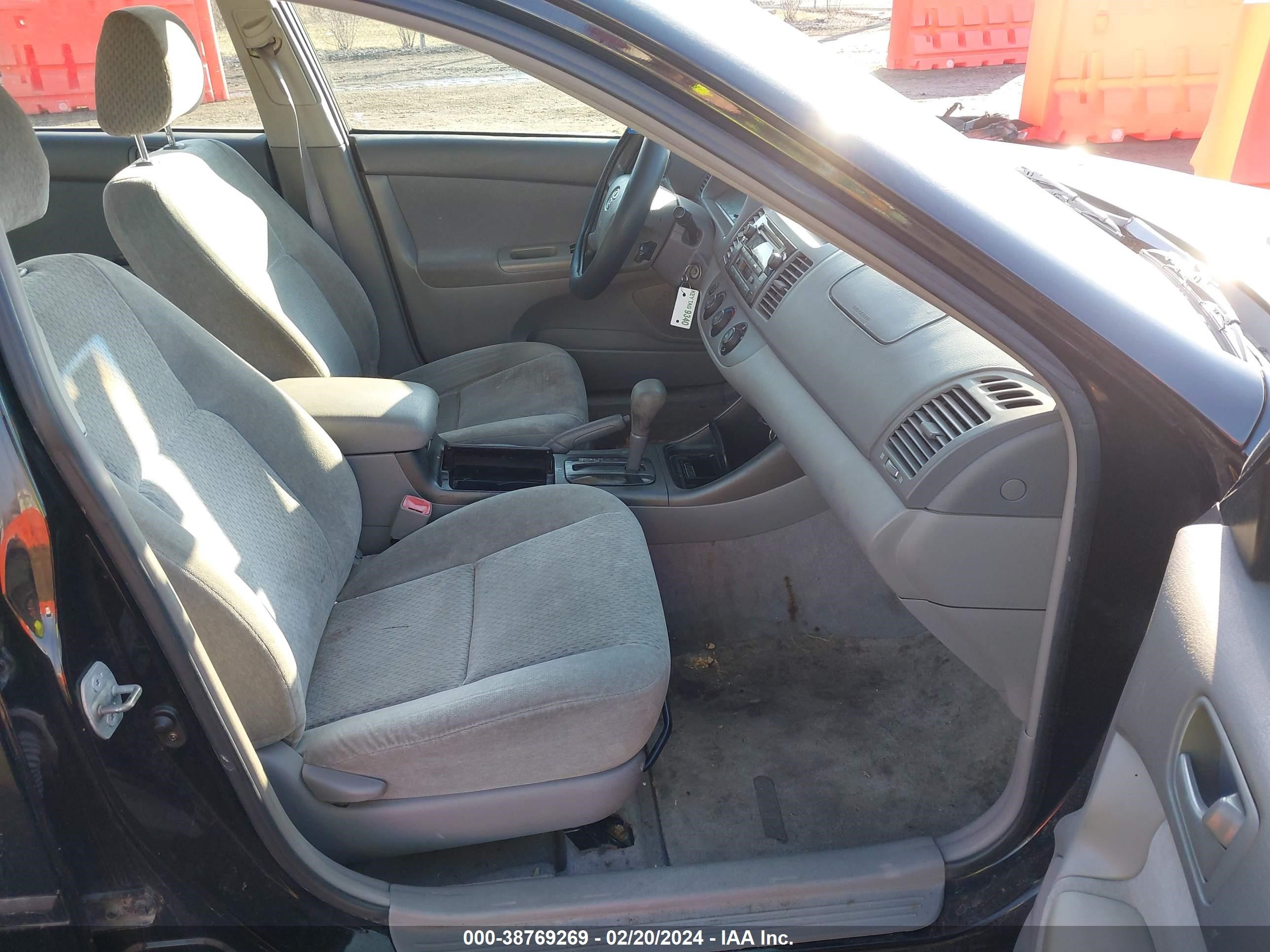 Photo 4 VIN: 4T1BE32K34U325505 - TOYOTA CAMRY 