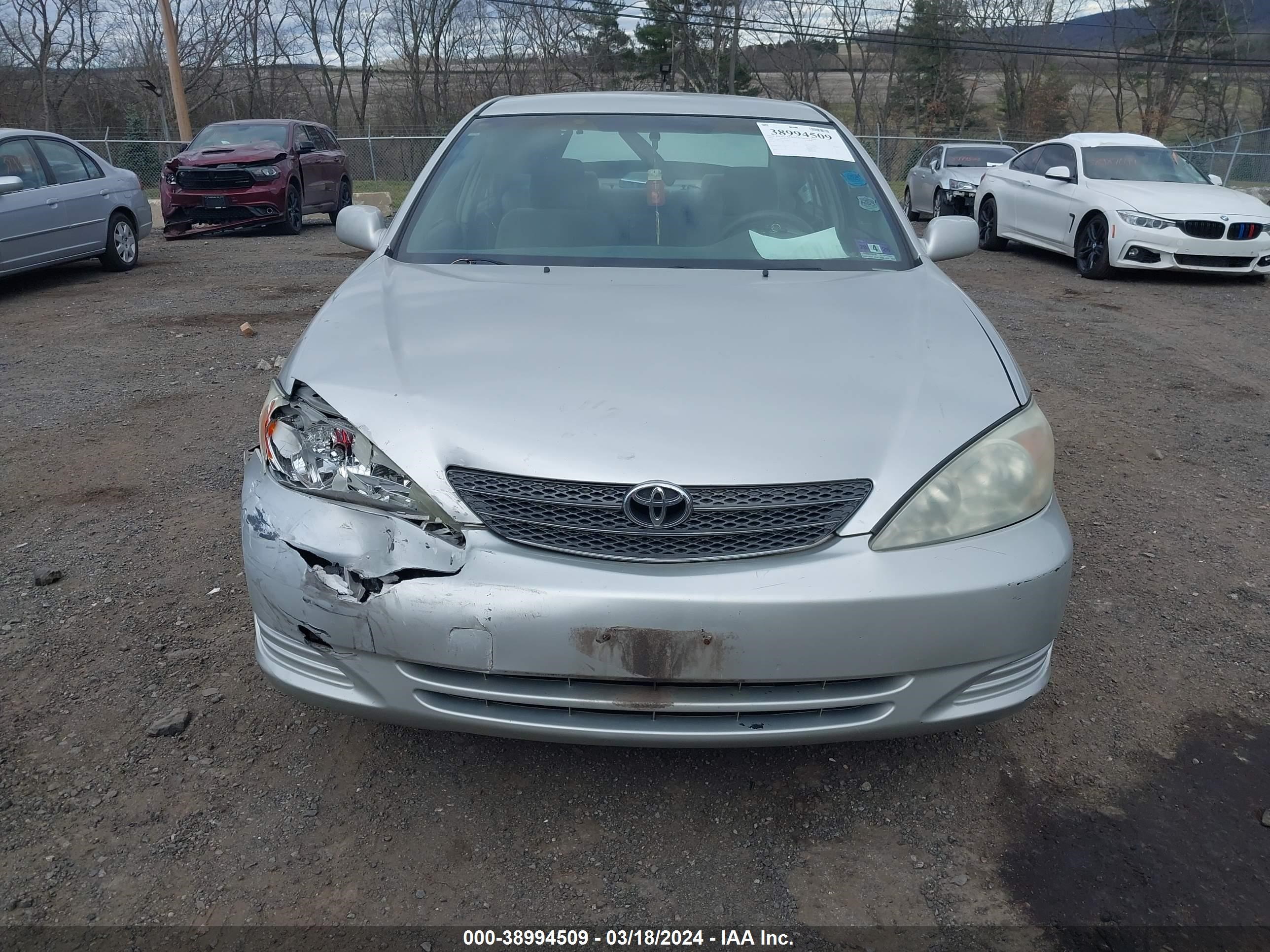 Photo 11 VIN: 4T1BE32K34U849219 - TOYOTA CAMRY 