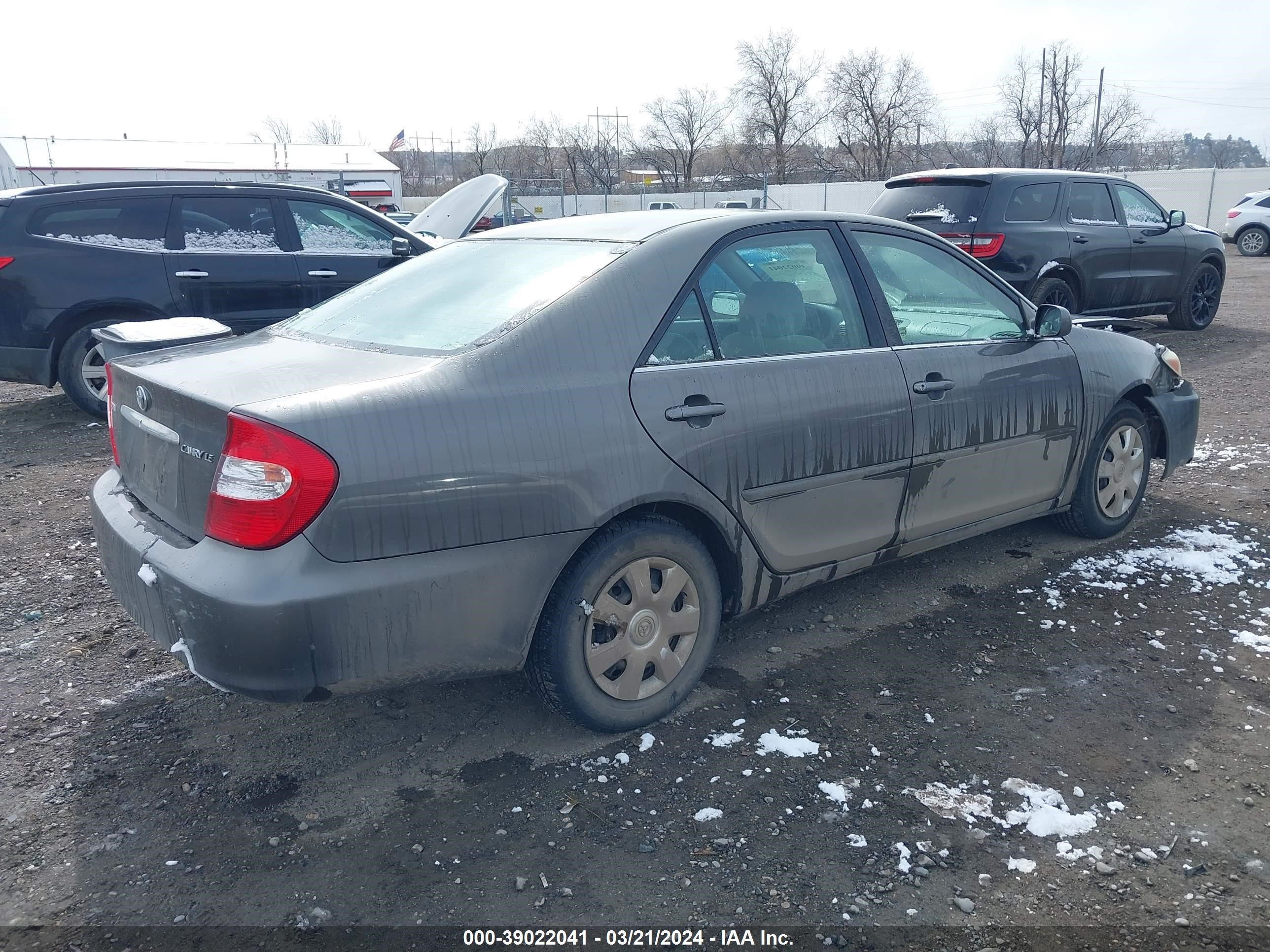 Photo 3 VIN: 4T1BE32K34U901853 - TOYOTA CAMRY 