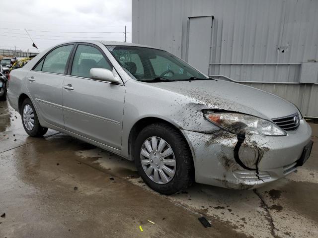 Photo 3 VIN: 4T1BE32K35U028025 - TOYOTA CAMRY 