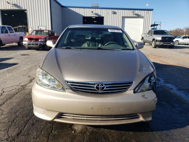 Photo 4 VIN: 4T1BE32K35U066614 - TOYOTA CAMRY LE 