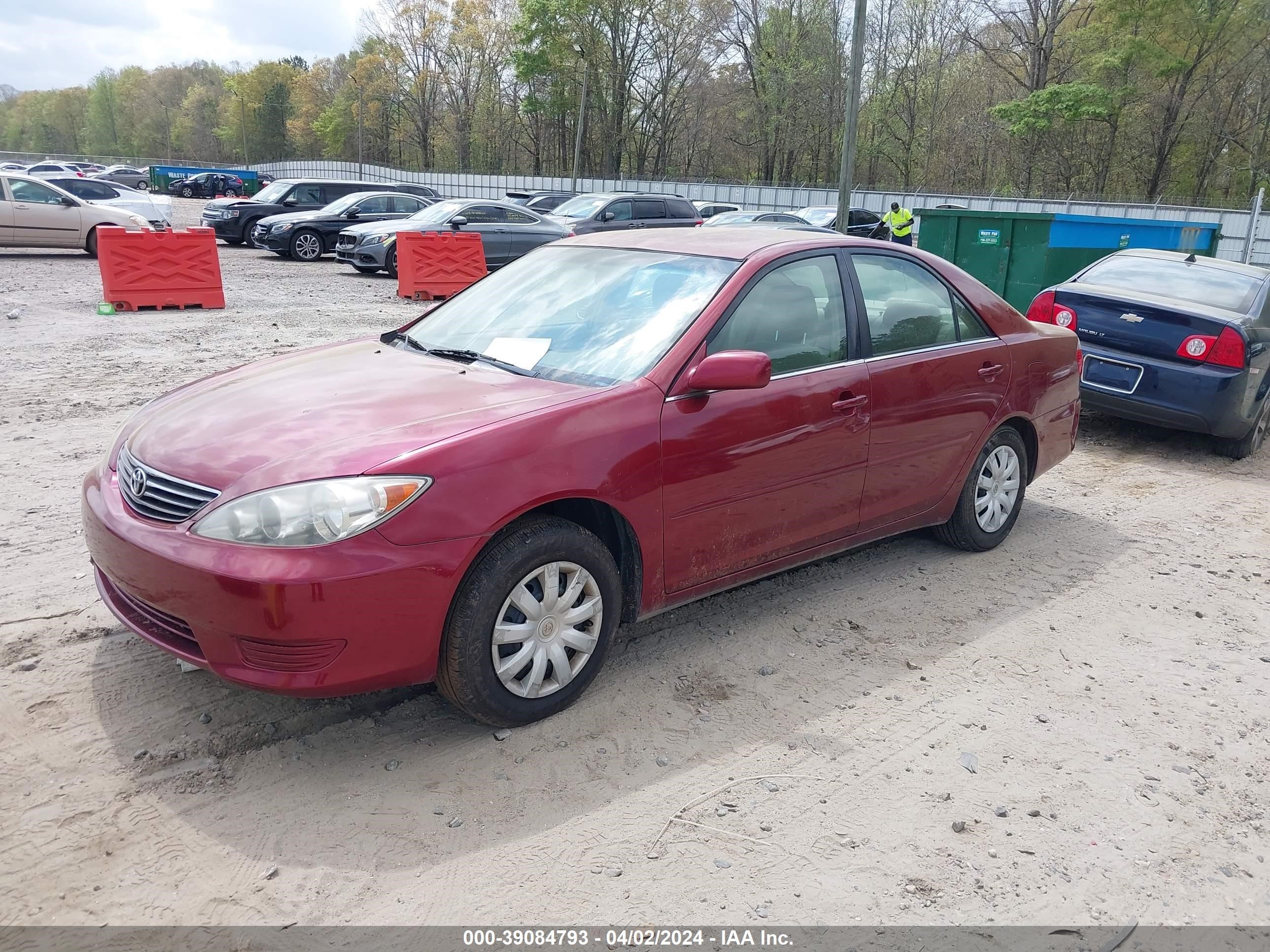 Photo 1 VIN: 4T1BE32K35U081033 - TOYOTA CAMRY 