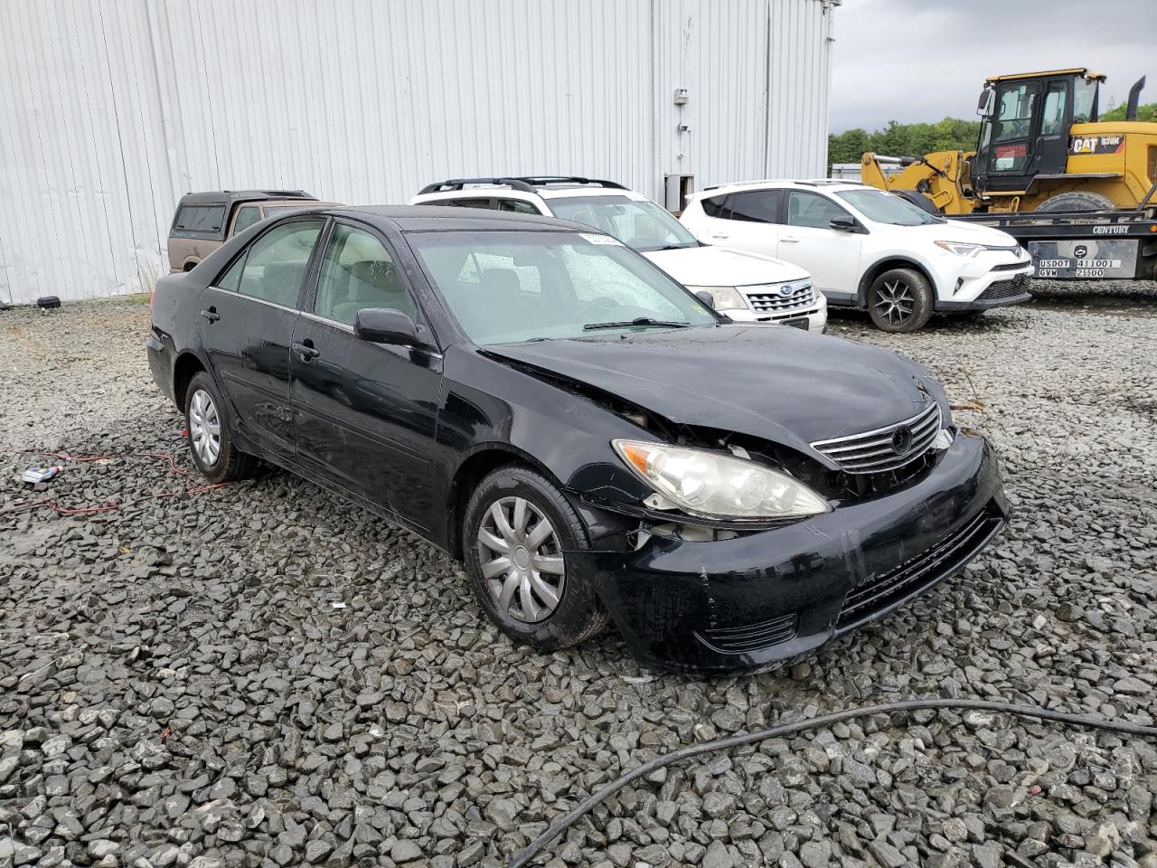 Photo 3 VIN: 4T1BE32K35U407073 - TOYOTA CAMRY 