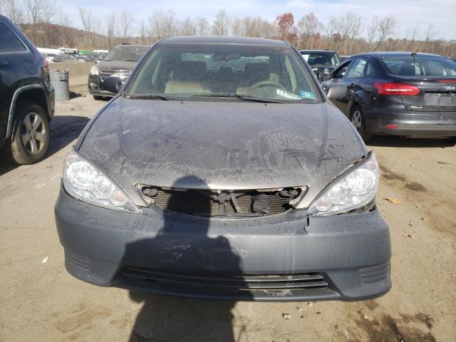 Photo 4 VIN: 4T1BE32K35U524393 - TOYOTA CAMRY 