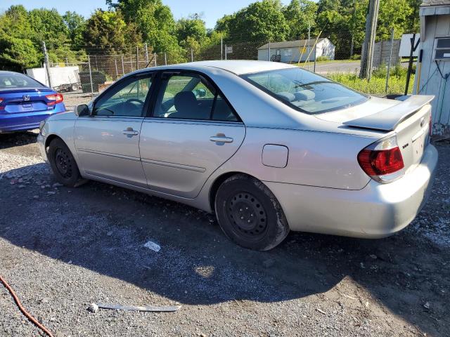 Photo 1 VIN: 4T1BE32K35U526645 - TOYOTA CAMRY 