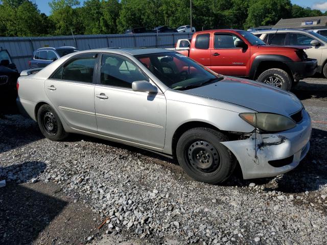 Photo 3 VIN: 4T1BE32K35U526645 - TOYOTA CAMRY 